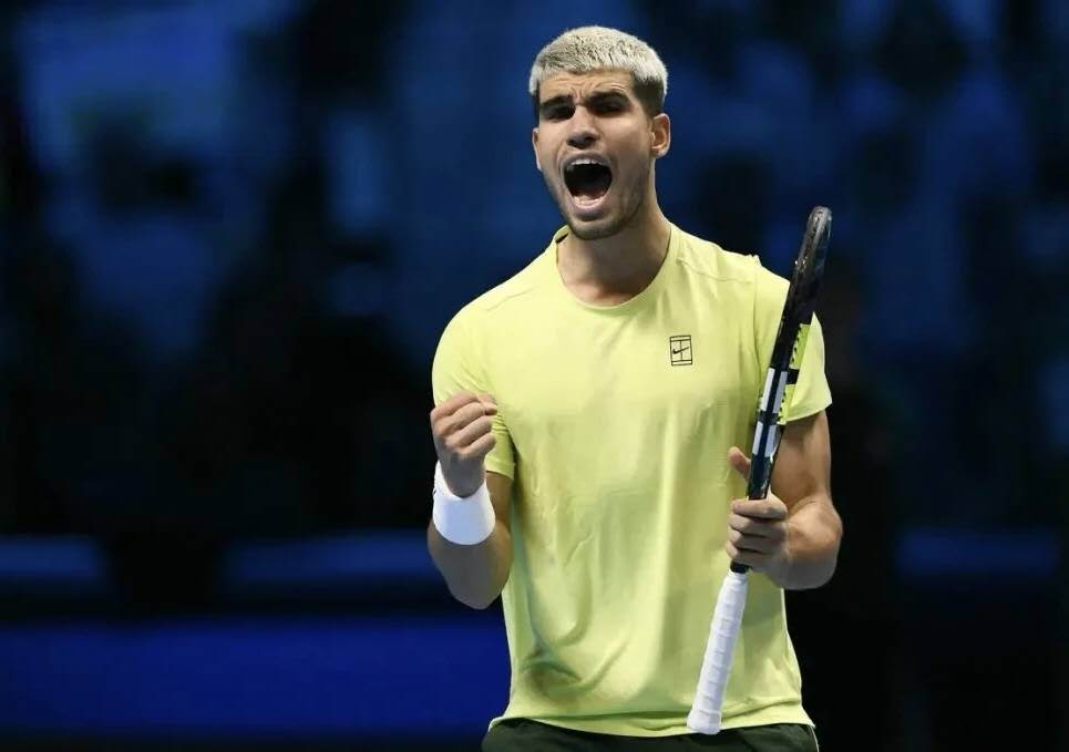 年终总决赛绝杀联合杯，阿尔卡拉斯点燃赛场