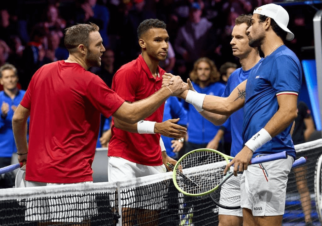 ATP总决赛鏖战拉沃尔杯,西西帕斯关键制胜 ATP总决赛鏖战拉沃尔杯,西西帕斯关键制胜