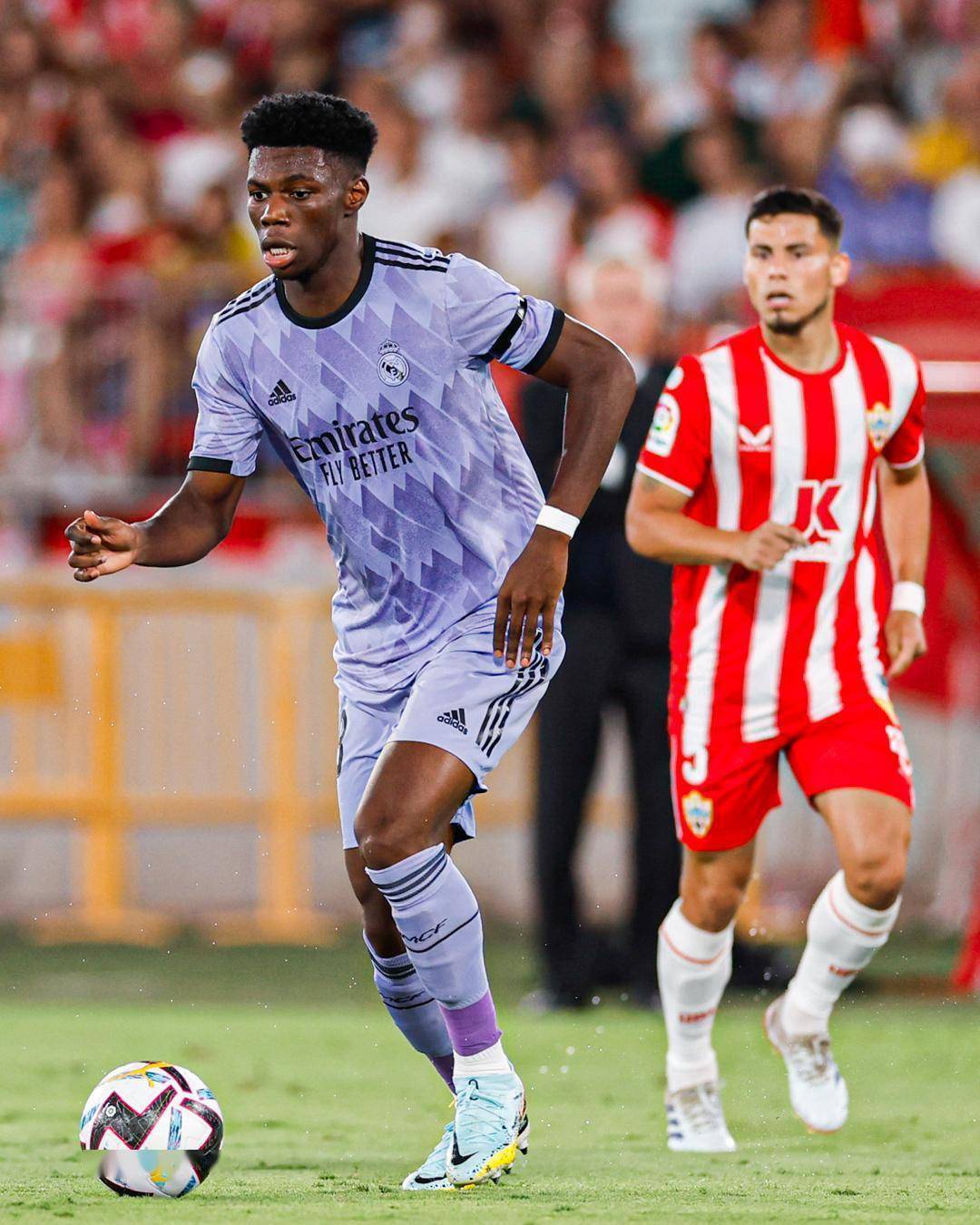 塞内加尔鏖战智利，楚阿梅尼刷新纪录