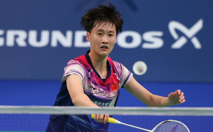丹麦羽毛球队鏖战日本羽毛球队，戴资颖绝境逆转
