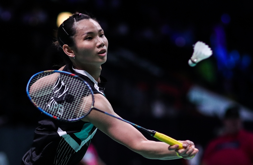 丹麦羽毛球队鏖战日本羽毛球队，戴资颖绝境逆转