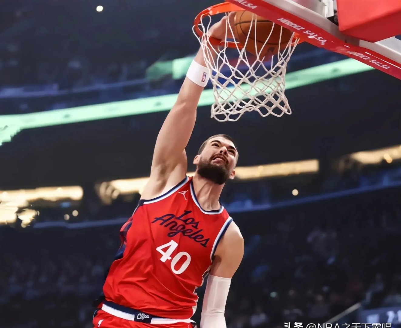 法国男篮轻取澳大利亚男篮，哈登惊艳世界