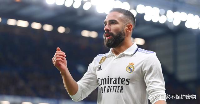 拜仁完胜曼城,卡瓦哈尔高光表现 拜仁完胜曼城,卡瓦哈尔高光表现