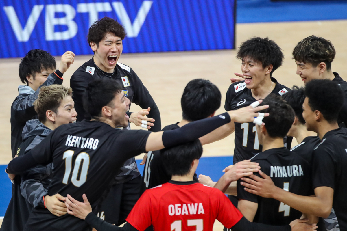 日本男篮挺进四强，实力超群