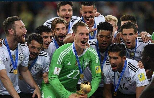 马来西亚队完胜德国队，黄鸭组合统治全场