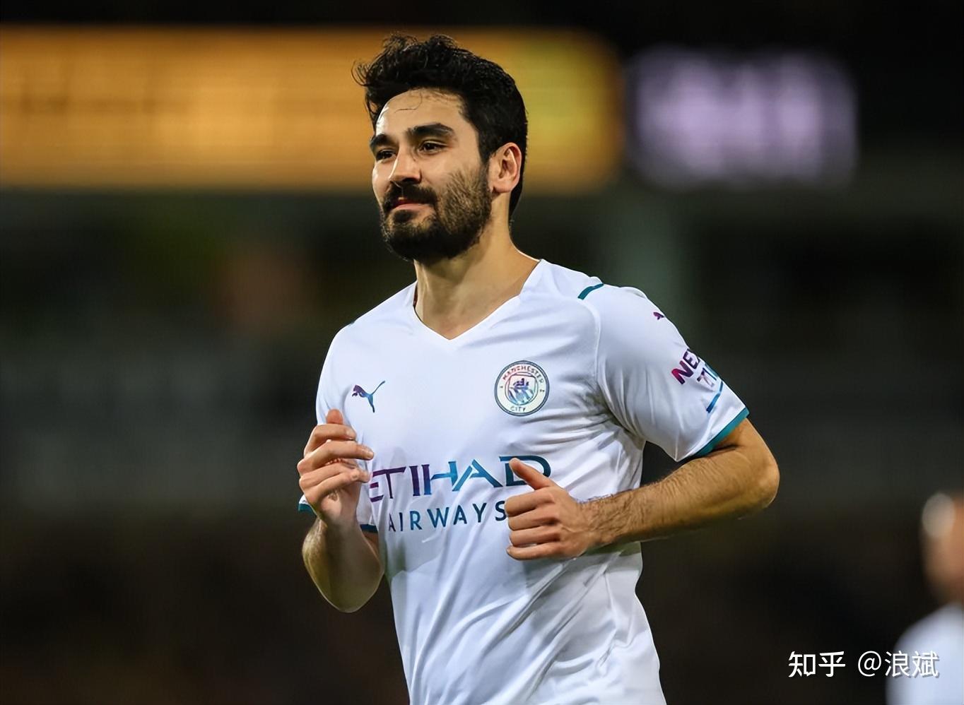 本土球员表现飘忽不定，平衡成问题