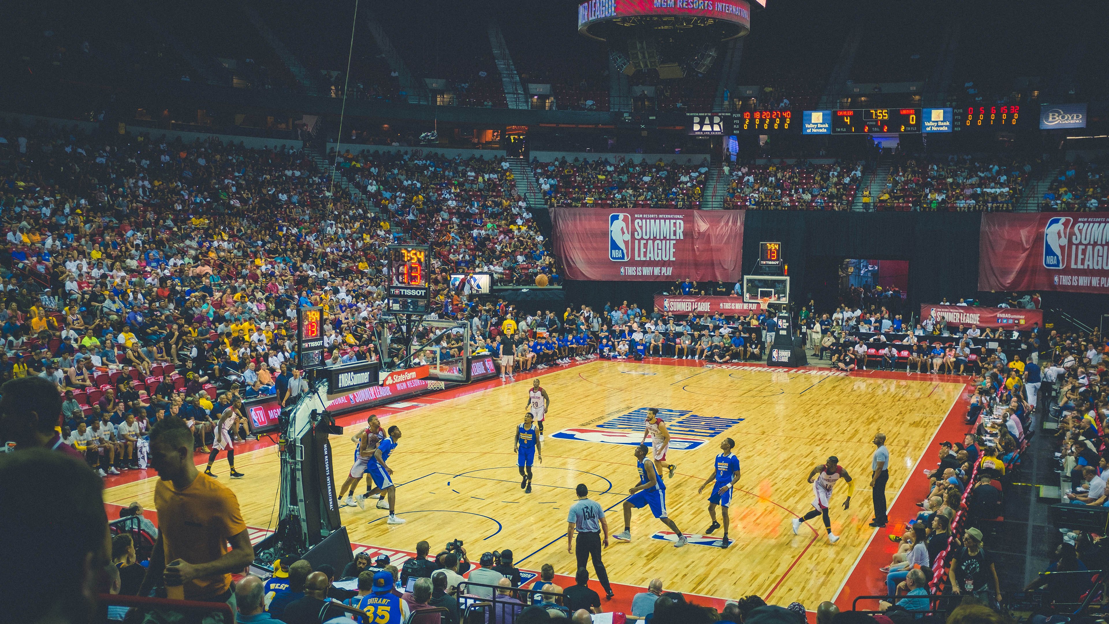 活塞碾压黄蜂,英格拉姆赛后评分拉满,一场定义性的胜利